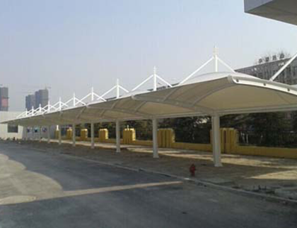 膜結構停車(chē)棚（產(chǎn)品六）