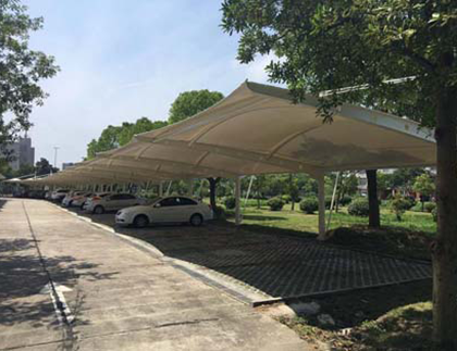 膜結構停車(chē)棚（產(chǎn)品五）