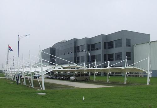 汽車(chē)停車(chē)棚在進(jìn)行購買(mǎi)上的注意事項都有哪些呢?